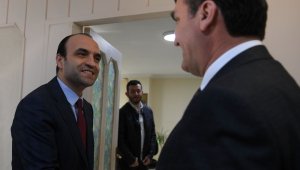 Başkan Dündar'dan MHP'ye ziyaret