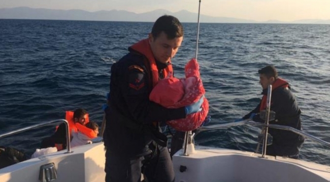 Kuşadası Körfezi'nde 8'i çocuk 16 kaçak göçmen yakalandı
