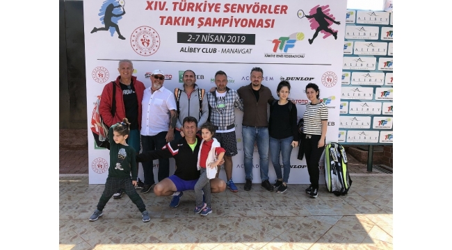 Didimli tenisçiler Antalya'daki turnuvada 3. oldu