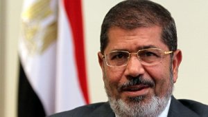 Mursi defnedildi