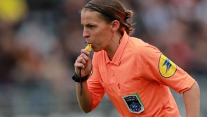 UEFA Süper Kupa mücadelesine kadın hakem