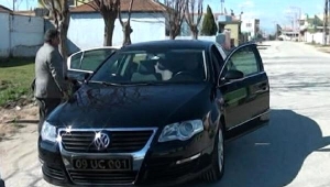 Aydın'da Belediye Başkanının makam otomobili hacizden kaçırıldı