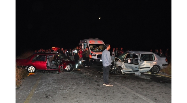 Manisa'da trafik kazası: 1 ölü, 6 yaralı