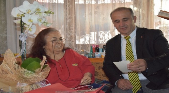 Başkan Kaya'dan emekli öğretmenlere ziyaret