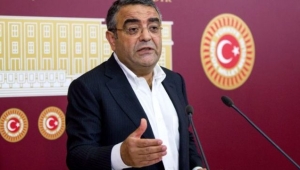 Selahattin Demirtaş'a 'Siyasi Cesaret' ödülü verildi duyurusunu CHP!li vekil yaptı