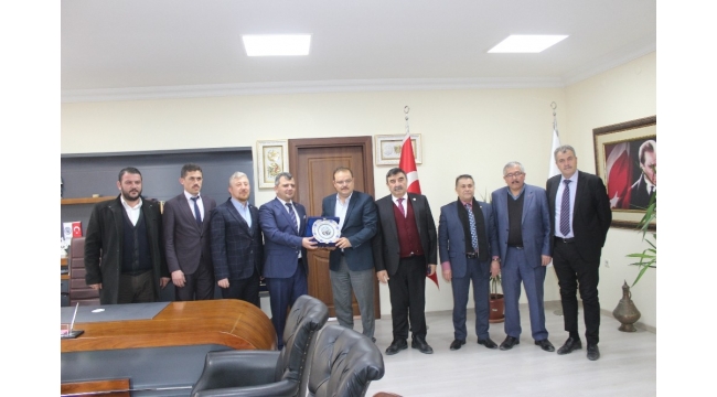 AK Parti Yerel Yönetimler Başkan Yardımcısı Abdurrahman Öz'den Emirdağ'a ziyaret