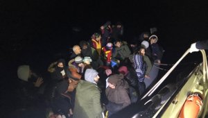 Kuşadası'nda 38 düzensiz göçmen yakalandı