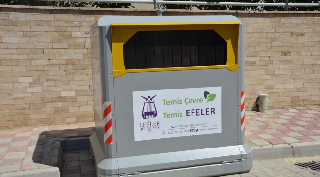 Efeler Belediyesi, ilçe genelindeki eskiyen çöp konteynerlerini yeniledi