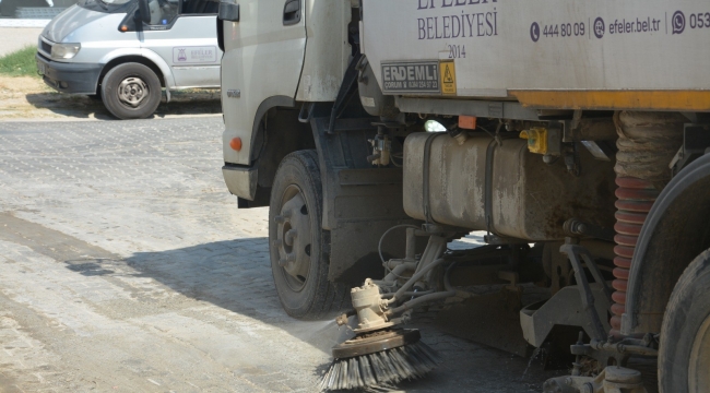  Efeler Belediyesi temizlik çalışmalarını sürdürüyor