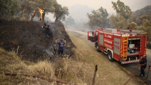  Büyükşehir Belediyesi İmamköy’deki Yangın İçin Teyakkuza Geçti