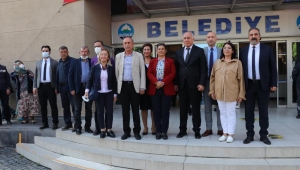  Aydın Büyükşehir Belediye Başkanı Çerçioğlu, Söke Belediye Başkanı Tuncel ile bir araya geldi