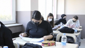 Aydın Büyükşehir Belediyesi öğrenciler için ücretsiz deneme sınavı düzenledi