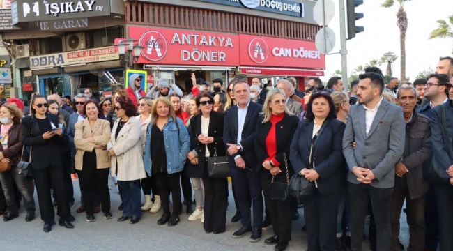 CHP'li 11 büyükşehir belediye başkanına Kuşadası'nda büyük ilgi