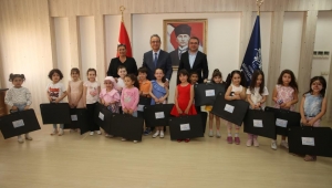 Büyükşehir Belediyesi’nin 23 Nisan Yarışması’nın ödülleri verildi