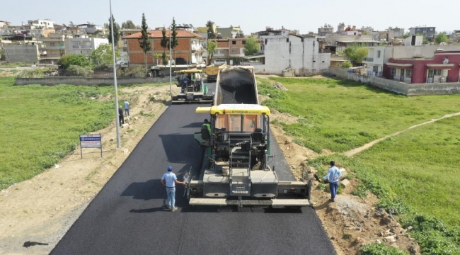   Aydın Büyükşehir Belediyesi, il genelinde yolları yeniliyor