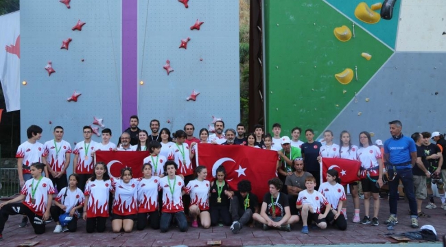 Efeler Belediyesi ev sahipliği yaptı, Türk Milli Takımı Balkan Şampiyonu oldu