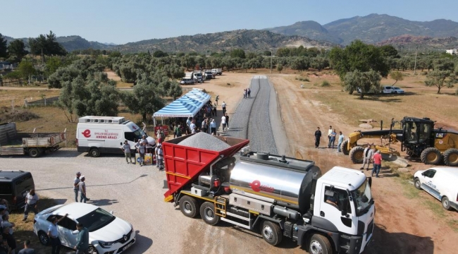  Fatih Atay, belediye bünyesine asfaltlama aracı kazandırdı.
