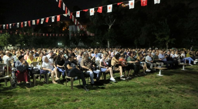 Efeler Belediyesi Pınarbaşı'nı sanatloa ayağa kaldırdı