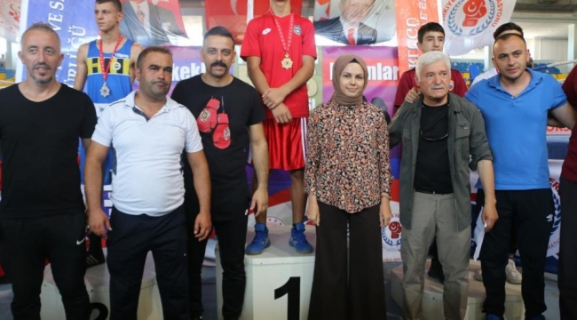  Aydınlı İbrahim Alp, Türkiye Şampiyonu oldu