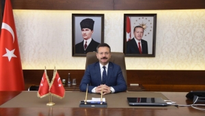 Aydın Valisi Aksoy'un 'Cumhuriyet Bayramı' mesaj