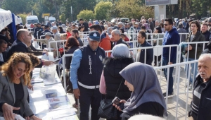 Aydın Büyükşehir Belediyesi, 100 bin sebze fidesi dağıttı