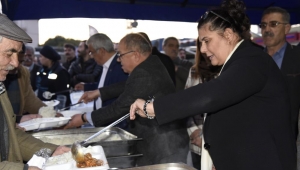  Başkan Çerçioğlu'na Nazilli'de vatandaşlardan yoğun ilgi